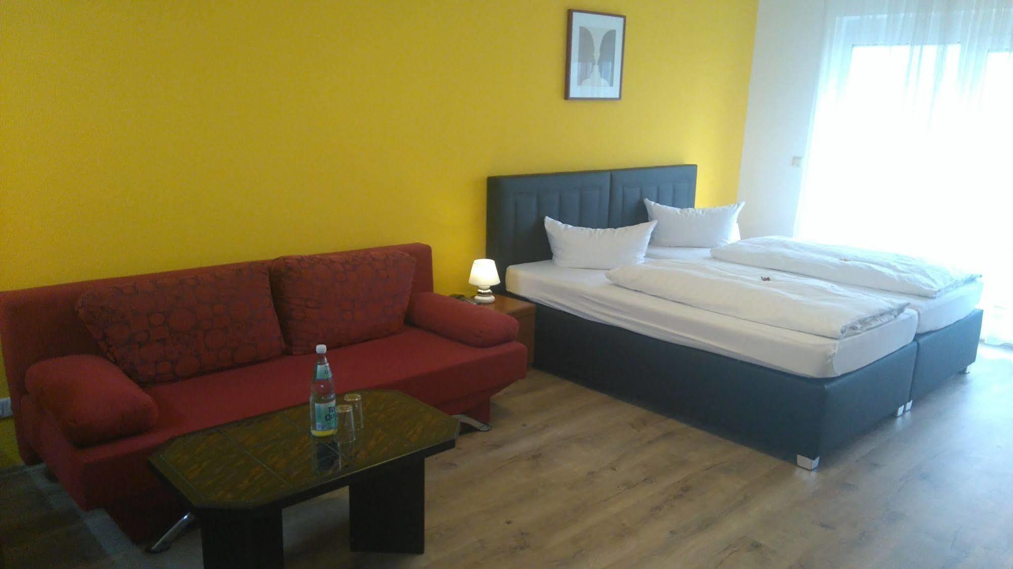Hotel Arheilger Hof Darmstadt Ngoại thất bức ảnh